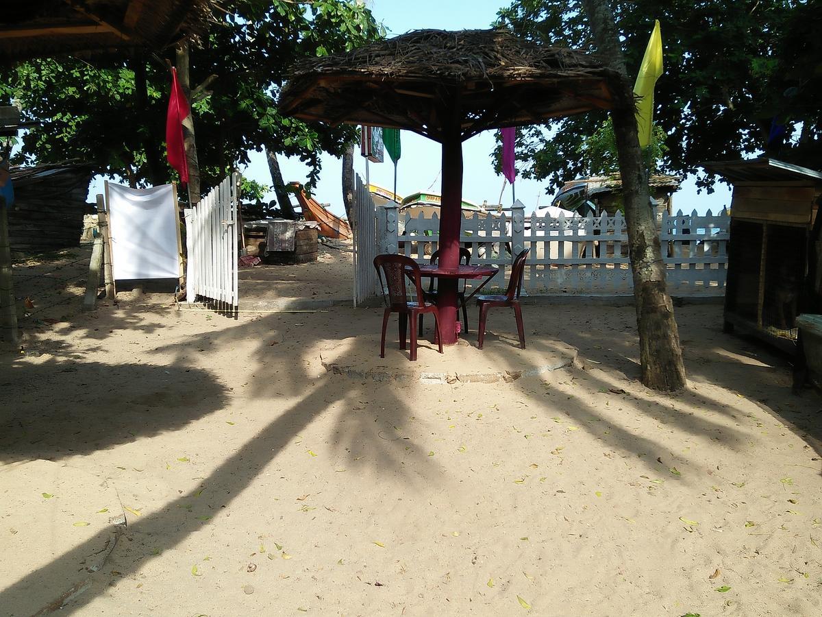 Parei Beach Inn แทนกาลเล ภายนอก รูปภาพ