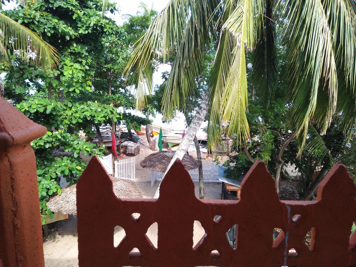 Parei Beach Inn แทนกาลเล ภายนอก รูปภาพ